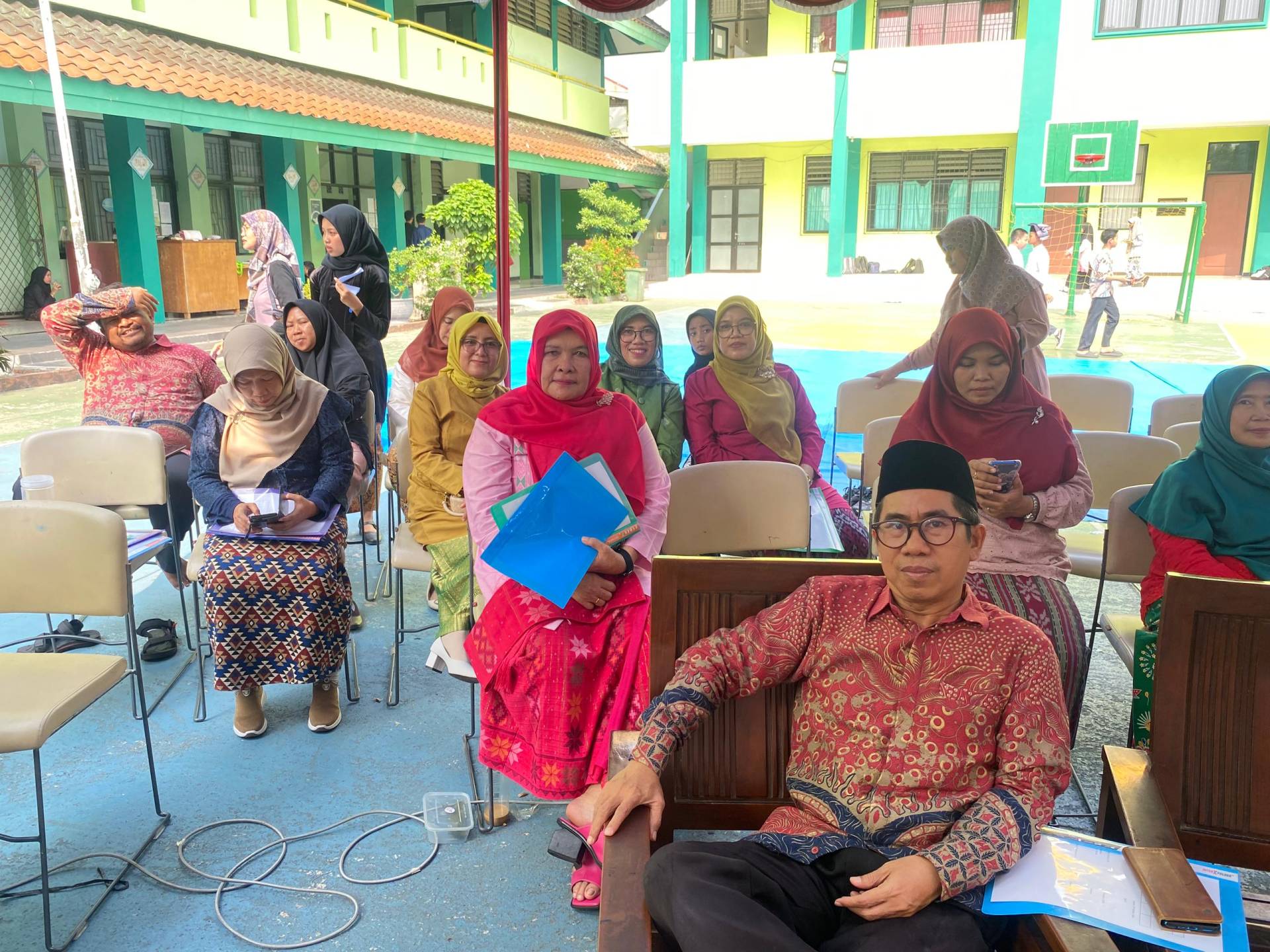 bulan bahasa