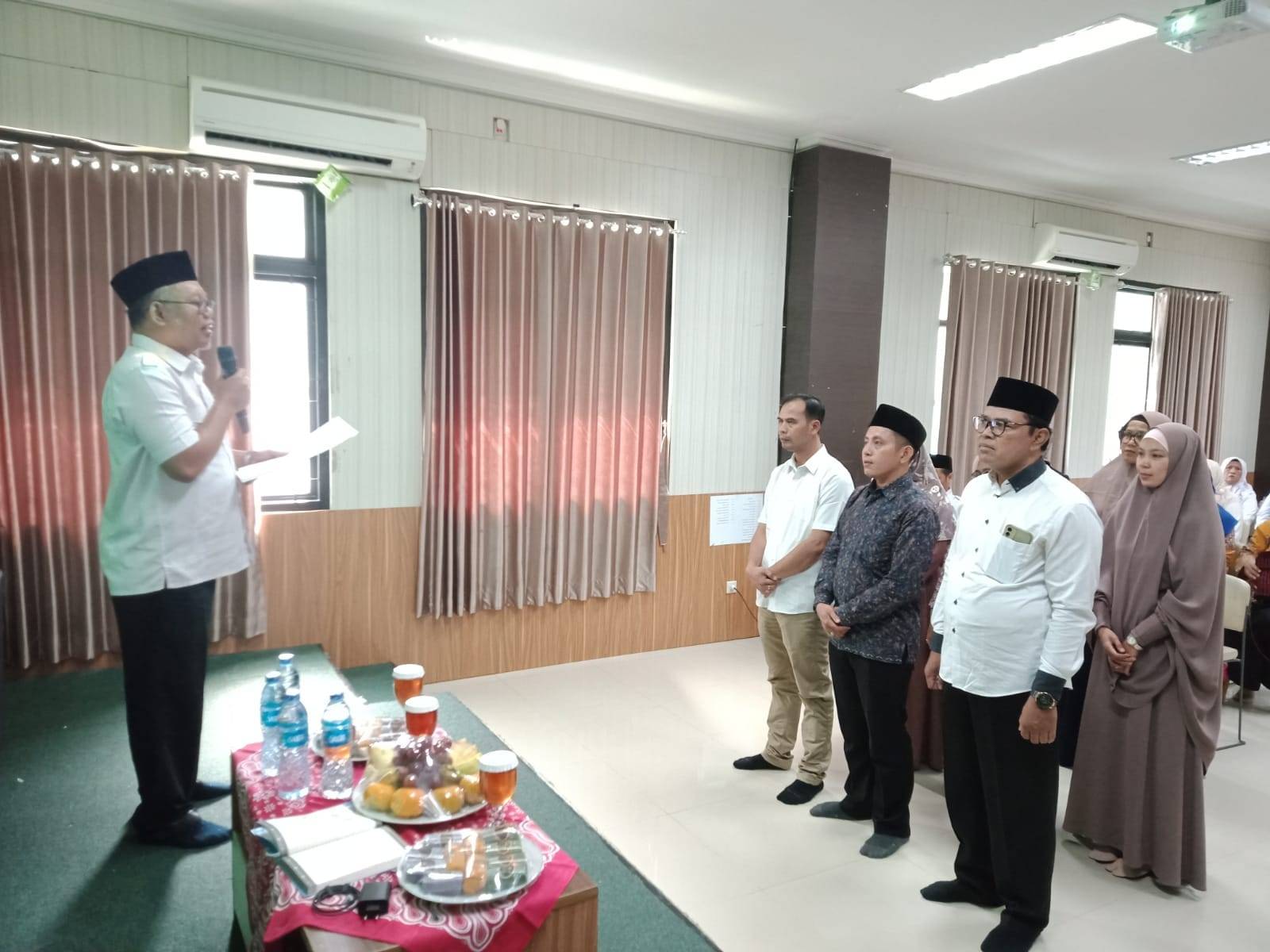 PHOTO PELANTIKAN KOMITE MTSN 24 JAKARTA TIMUR KAMPUS B